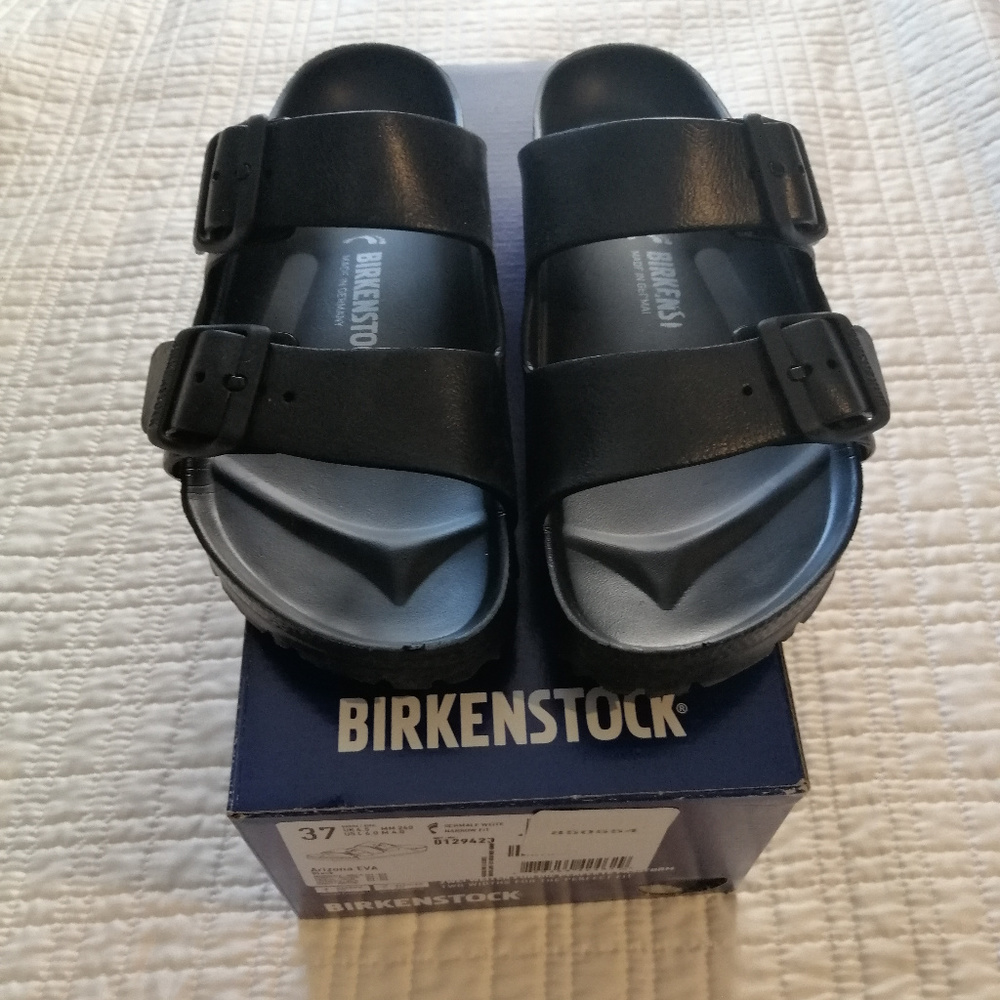NEW Birkenstock Sandals